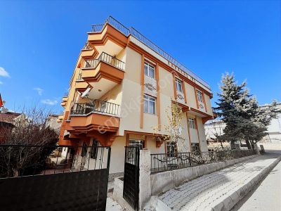 İkiaa Gayrimenkulden Şehitlik Mahallesinde 3+1 Ara Kat Daire