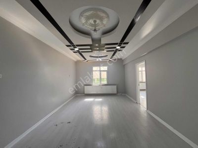 Cumhuriyette 3+1 Krediye Ve Yatırıma Uygun Emsalsiz Acil Daire