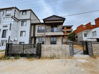 Keşan Aşağı Zaferiye Mah. Satılık 4+1 Villa