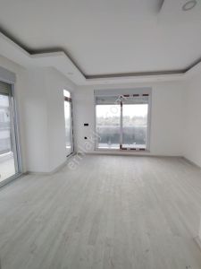 Yeniköyde Site İçi Havuzlu Sıfır Lüks 2+1 1. Katta Satılık