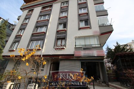 Krc'den Tuzluçayır Mahallesinde Caddeye 2 Dk.mesafede 50 M2 Satılık Dükkan