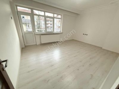 Özbey Emlaktan Gökmeydan Merkezi Full Yapılı Ara Kat 2+1 Daire