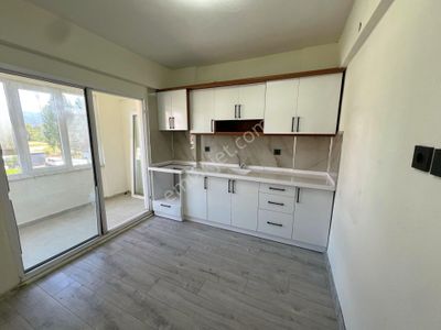 ▀jet Emlaktan İkizçay'da Ön Cephe İçi Full Yenilenmiş Arakat 3+1