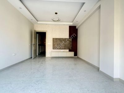 Binyapı'dan Bağbaşı Zümrütte G.odalı E.banyolu 3+1 Lüks Daireler