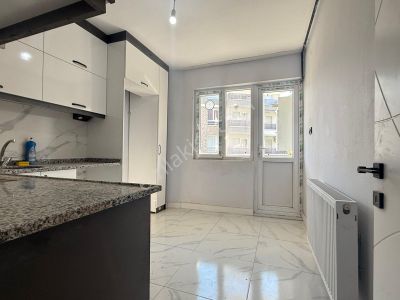 Binyapıdan Kınıklıda İçi Sıfır Ara Kat 3+1 Daire !