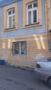 1 Nolu Sağlık Ocağının Üst Tarafında Bulunan Müstakil İki Adet Ev Satılıktır