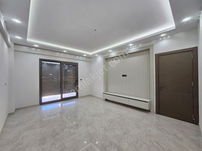 Denizli Şemikler'de Naz Bayrağa Yakın 3+1 155 M2 E.banyolu G.odalı Lüks Daireler