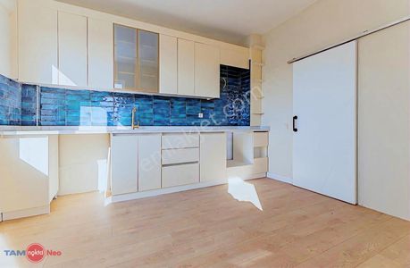 Konyaltı Hurmada Bakımlı 3+1 Satılık Ferah Daire