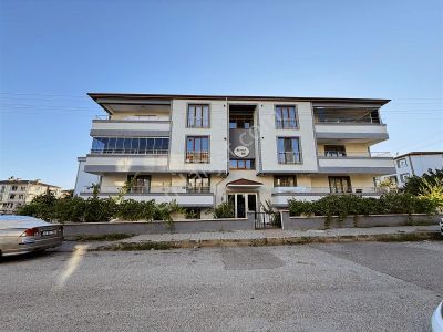 Remax Dem'den Yavuz Selim Mah.satılık 4+1 Ara Kat Daire