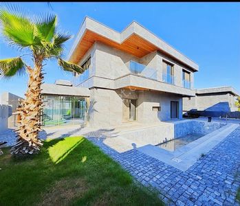 Altınkale'de 3+1 Müstakil Havuzlu Kaçırılmayacak Villamız