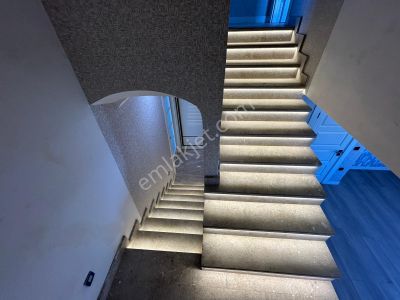 Yüksel'den Satılık Kadıköy'de Ayrı Mutfaklı Şık Tasarım Lux 2+1 Dubleks