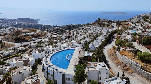 Bodrum Gümüşlük Satılık Deniz Manzaralı Mustakil Dubleks