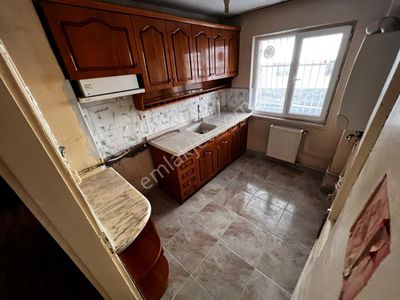 Sym Den M. Çakmak Mh. Arka Cephe Yapılı 2+1 Daire