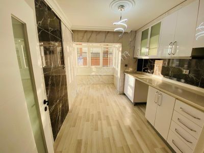 (1174) Keçiören Bademlik Yolu Caddesinde Kat Konumunda 3+1 Satılık Boş Daire