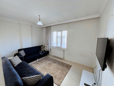 Ayalp'ten Binevlerde Uygun Memur Binasında Balkonlu 2+0 Daireler