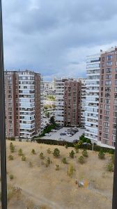 Eryamanin 2 Metro Yakını Yeşillikler İçinde 3+1 Arakat Boş