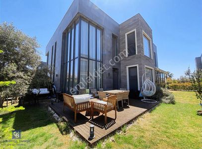 Villakent Begonvilla Sitesinde Satılık Villa