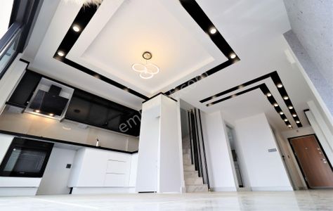 🏡aygül'den Altınoluk'ta Sıfır Deniz Ve Kazdağları Manzaralı Bahçeli Lüx Tasarım 3+1 Satılık Villa🌳