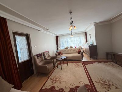 Atanora Vadi'den Trt Panora Yakını Ara Kat 2 Banyolu Ara Kat Geniş Metraj 3+1