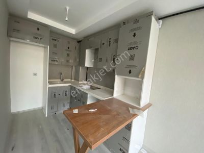 Esenboğa Mahallesi'nde Esenlife Bulvar'da Ara Katta Sıfır Daire