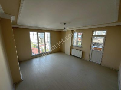 Çayırova Özgürlük Mah Satılık 4+1 Kullanışlı Üst Dubleks Daire