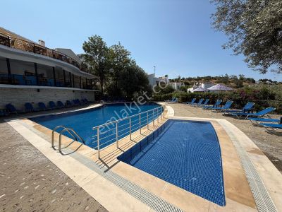 Foçanın Gözde Sitesi Olivia Village Deniz Manzaralı Yazlık