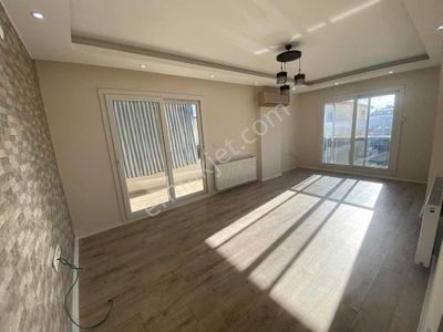 Didim Yeni Mahalle’de Merkezi Konumda, Yeni Binada 3+1 Ayrı Mutfak Daire