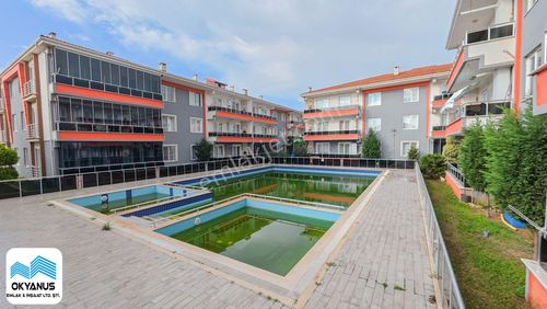 Karasu’da Satılık 2+1 Havuzlu Sitede Ferah Daire