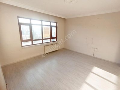 Karakaya Mah Bulvar Üzeri 3+1 Asansörlü Kiralık Daire