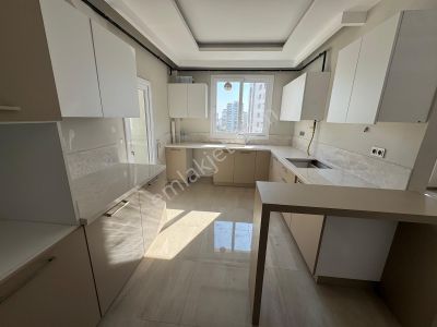 Rng'den Mavi Bulvar'da 4+1 Geniş Oturum Fırsat Yatırımlık Daire