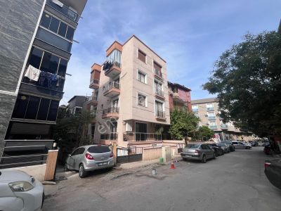 Buca Üniversite Ve Doğum Hastanesi Yakını Kiracılı 1+1 Daire