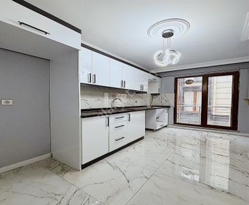 Gezgen İnşaattan Metrobüse Yürüme Mesafesinde 3+1 Daire!!!