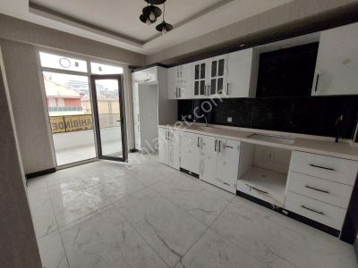 Entepe Avm Civarı 3+1 Arakat Asansörlü Sıfır Ebeveyn Banyolu...