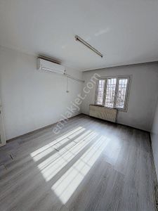 Ulaş Mahallesinde Bakımlı Kiralık 2+1 Daire