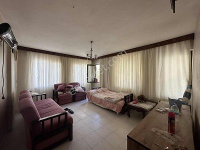 Altınkum Emlak'tan Plaja 100m Ara Kat 2+1 Yazlık