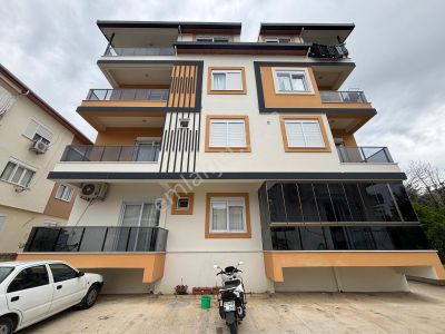 Kısa Süreli Cam Balkonlu Geniş 1+1 Satılık Daire