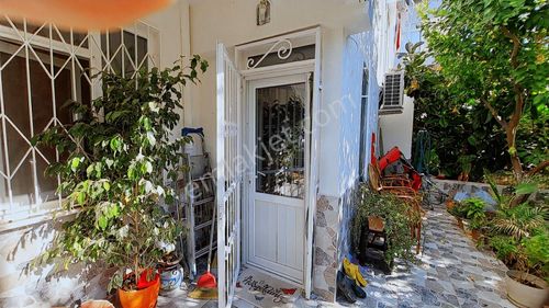 Güzeloba Karpuzkaldıranda Satılık 2+1 Fırsat Fiyatlı Daire