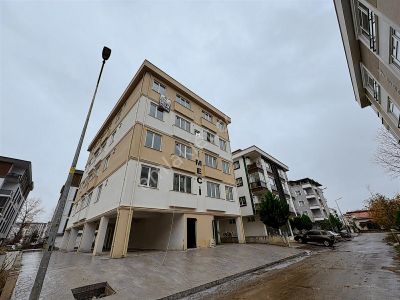 İmeci Gayrimenkulden Farklı Kat Ve Cephede 1+1 Satılık Daireler