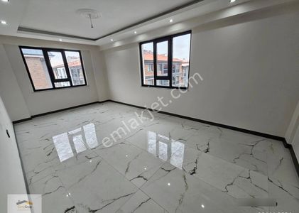 *genç Grup* Tombakzade Yakını Yüksek Kredili Köşe Konum Ö.garaj