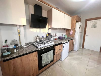 Yüksel'den Kadıköy'de Ayrı Mutfak Ebv. Banyolu Arakat 2+1 Satılık Daire