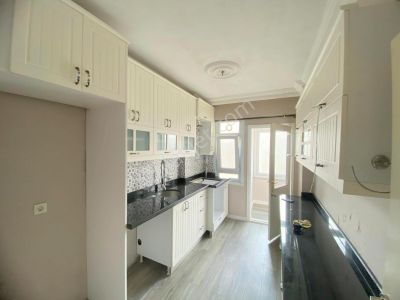 Mertcan'dan Velibaba Mah. 2 Kapalı Balkonlu 3+1 Daire