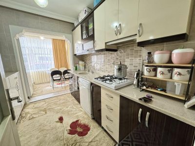 Şentürk Gayrimenkul'den** Salı Pazar Mevk* Asansörlü *2+1 Daire*