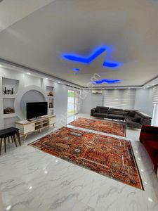 1236 M2 Arsa Lux Villa İkinci Villa Yada Bungolow Yapılabilinir