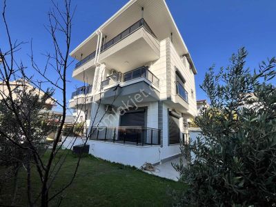 Didim Akbük Merkezde Denize 200 Metre Müstakil 3+1 Villa