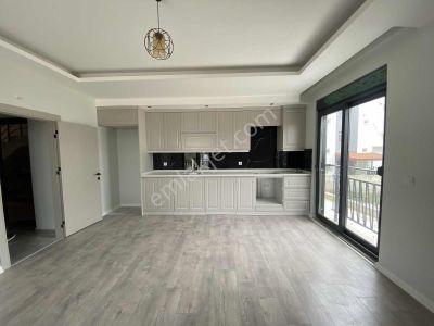 Sarılar Yenı Mahallede 1+1 Satlık Daire