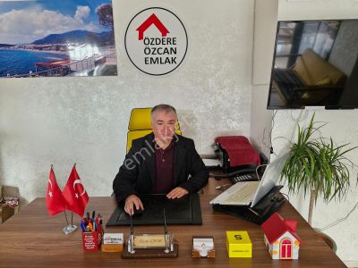 İzmir Menderes Özdere De 256mt Köşe Arsa Satılık Alan Kazanır