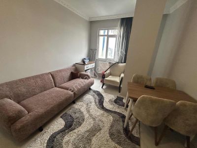 Üniversiteye 10dk Yürüme Mesafesinde,güvenli Binada Eşyalı 1+1