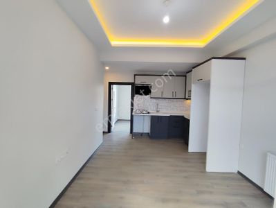 Akçay Da Oksijeni Bol Olan Zeytinli Mh. 1+1 Sıfır Daire