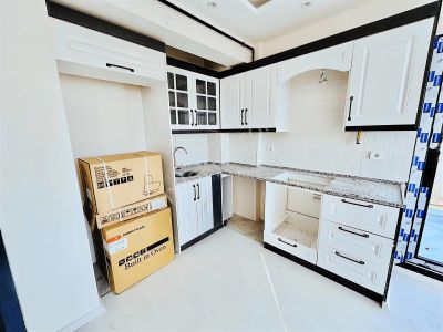 Asil Emlak'tan Muradiye Mah'sinde 1+1 Arakat Satılık Sıfır Daire