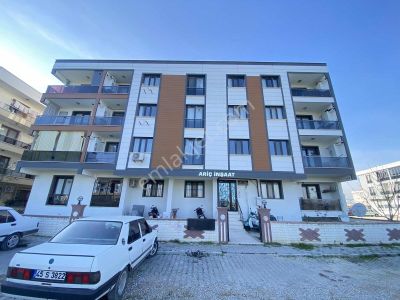 Asil Emlak'tan Muradiye'de 2+1 Ara Kat, Önü Açık, Satılık Daire!